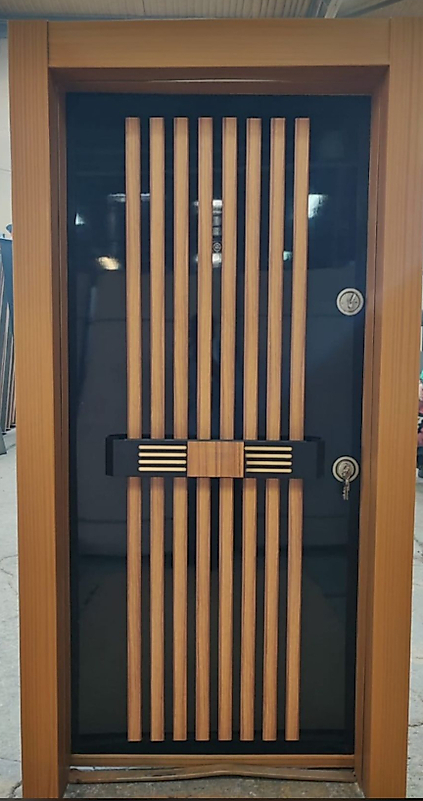 013 Lüks Seri Çelik Kapı