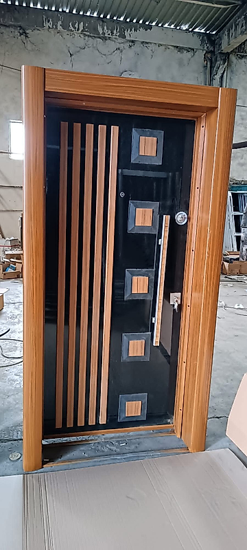 064 Lüks Seri Çelik Kapı