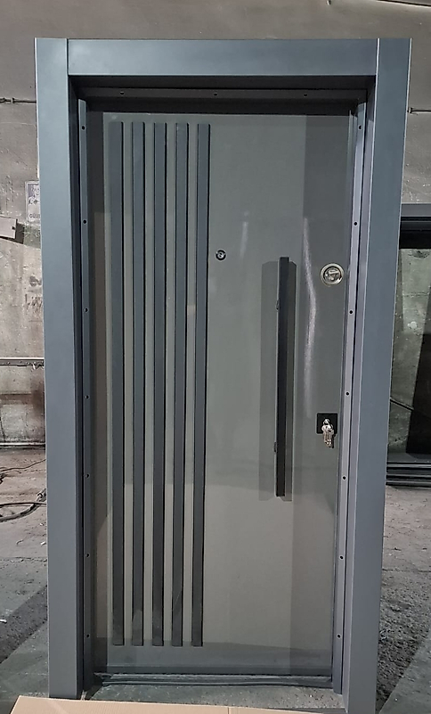 015 Lüks Seri Çelik Kapı