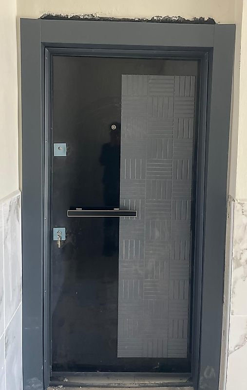 021 Lüks Seri Çelik Kapı