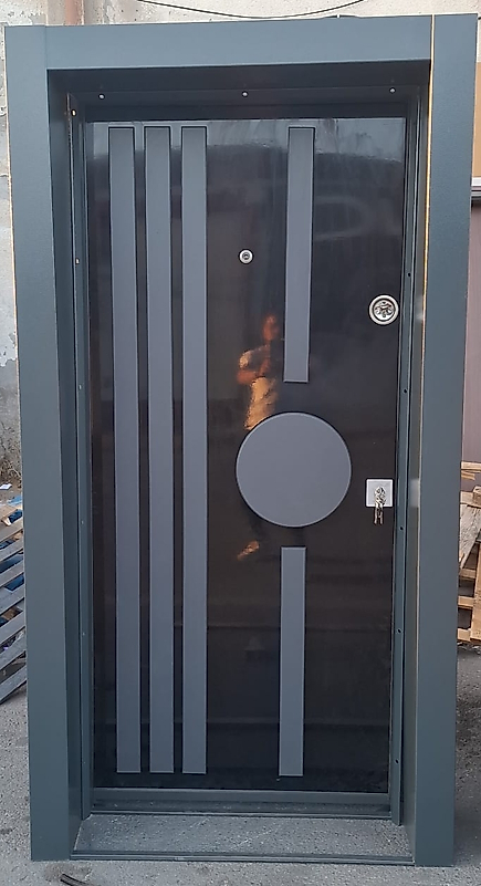 055 Lüks Seri Çelik Kapı